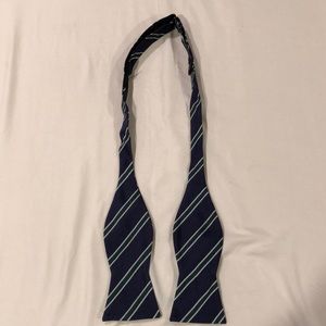 Tommy Hilfiger Bow Tie